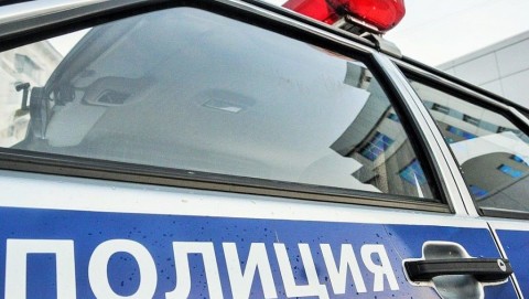 Полицейские Ленинского г.о. задержали за повреждении автомобиля подозреваемого, находящегося в межгосударственном розыске